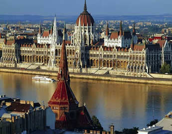 Exclusively gay Danube cruise - Budapest