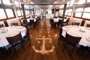 Admiral ship restaurant