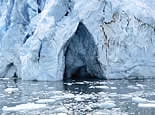 Gay group cruise visiting Hubbard Glacier