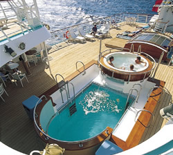 Exclusively gay men cruise on Windjammer sv Legacy