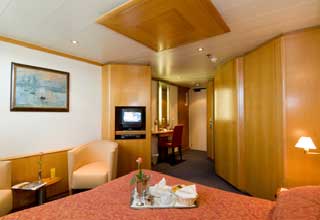 Mayan Riviera exclusively gay cruise the Le Levant