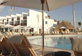 Club Med Cancun pool