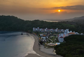 All-inclusive lesbian resort week in Secrets Playa Bonita Panama