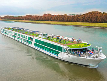 Danube All-Gay River Cruise 2017 on Emerald Star