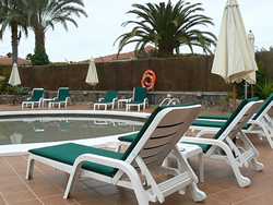 Gran Canaria gay men clothing optional complex Club Tucanes Beach Boys