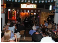Buddies Bar, Yumbo Centrum