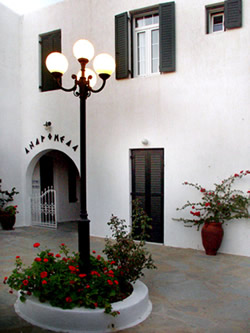 Mykonos Gay Hotel Andromeda Residence