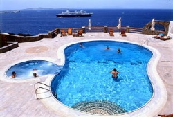 Mykonos gay friendly hotel Gorgona