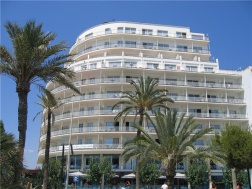 Sitges gay friendly Hotel Calipolis