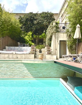 Cinq & Sept Gay Resort view