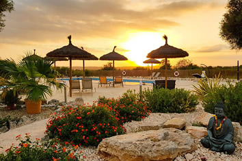 Guapo Finca Mallorca sunset