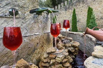 Abruzzo Italy gay tour - Wine Fountain