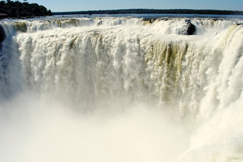 Iguazu Falls gay trip