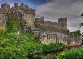 Ireland castles gay tour - Cahir Castle