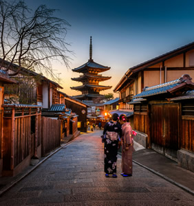 Japan geisha travel