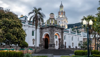 Old Quito gay tour