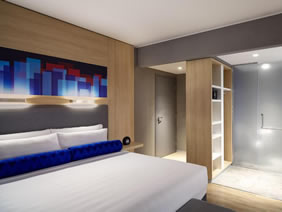 Aloft Lima Miraflores hotel room