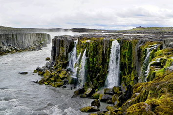Iceland luxury gay tour