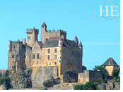 Dordogne gay cycling tour - castle