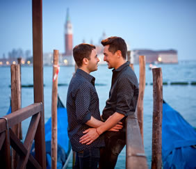 Gay couples vacations