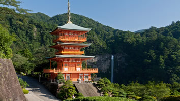 Japan gay tour - Nachi