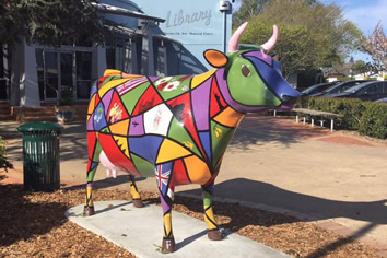 New Zealand gay tour - painted cows