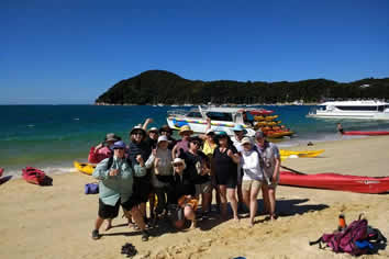 New Zealand Lesbian group kayaking