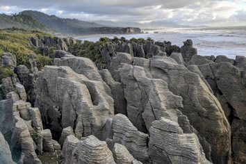 New Zealand lesbian tour - Pancake Rocks