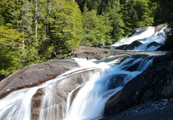 Chile Gay Tour - Cascada de los Cantaros Waterfal