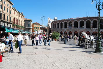 Italy gay tour - Verona