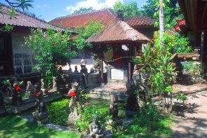 Bali Gay Tour