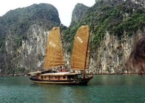Gay Vietnam and Laos Tour